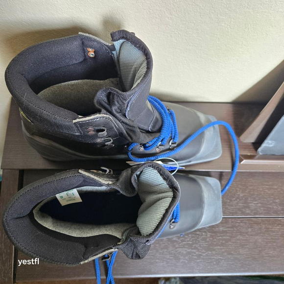 MERRELL FTS MATRIX Backcountry Telemark Ski Boots Women's Size 8 - Picture 3 of 10